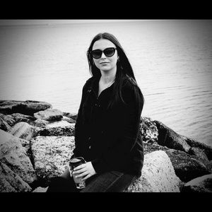 Meet your Posher, Meagan